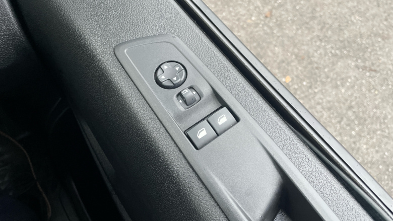 Vauxhall Vivaro L2 Diesel 1.5 Turbo D 120 Prime H1 Van